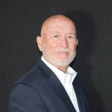 Pat Meredith's Instagram, Twitter & Facebook