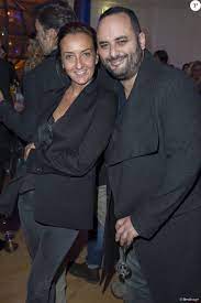 Commandeur compagne sa et jerome. Exclusif Emmanuelle La Compagne De Francois Xavier Demaison Et Jerome Commandeur Soiree Des 40 Ans De Poiray En Association Avec La Fondation Action Enfan Purepeople