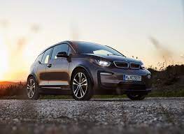 Fluid black w/bmw i frozen blue accent. 2021 Bmw I3 Review Pricing And Specs