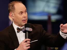 Ahora puedes ver tnt sports online en español latino por internet gratis. Ernie Johnson The Steadiest Voice In Sports Sports Illustrated