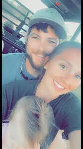 Randall Miles (@14miles21)