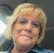 Debra Stolpa (@debra.stolpa) • Facebook