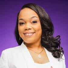 Nikki Giddens's Instagram, Twitter & Facebook