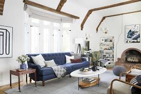 9 Design Tips for Blue Couches in Living Rooms