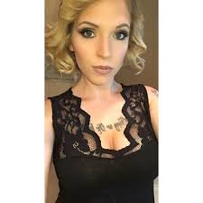 Alana Bailey (@lanibeez_)