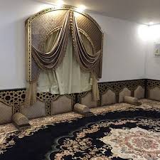 بيصبح لا لمن لولة الازواق لبارت السلع كلنا بنحب الاشياء الي عكس بعض جبنا مجموعة صور. ÙƒØ±Ø³ÙŠ ØªØ§Ø¬Ø± Ø³Ø±Ù‚Ø© Ù…Ø¬Ø§Ù„Ø³ Ø§Ø±Ø¶ÙŠ Cedarmantel Com