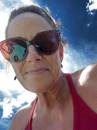 Just a quick lap this afternoon ☀️ 3:37 Camera Today 2:16PM Lunch Session  Today 12:53 12:53PM-2: PM- 2:16PM Maps خلحة