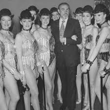 Rockettes Pose With Actor Sean Connery At The Robin And Marian Premiere Party In 1975 Tbt Dan Cronin Radio City Music Hall Classic Hollywood Rockettes