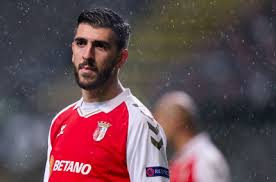 Pinho e zainadine são baixas nos insulares. Sporting Eclipse Deadline Day With Mega Deal For Braga S Paulinho
