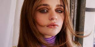 Joey king celebrated her 21st birthday on thursday by sharing some new snaps with her 14.6 million instagram followers. Joey King Reveals Her Typical Day Routine Why She Doesn T Make Goals Usanewswall