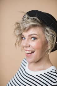 Gerly Tinn Fashion Stylist