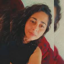 Este é um tema polêmico, mas vamos entender de uma vez por todas: Não  existe nenhuma medicação que trate a Endometriose, mas sim que trate os  seus sintomas. Portanto, nem mesmo as