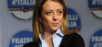 Ma chi è giorgia meloni, cosa c'è da sapere sul suo curriculum. M5s Perde Altri Pezzi 3 Parlamentari Passano A Fratelli D Italia