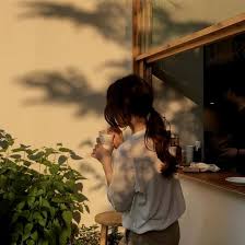 Amazon Photography Cube Photographic Journey Of How 4 Sisters Aged Photography Online Course Free Photogr Korean Aesthetic Ulzzang Girl Aesthetic Girl