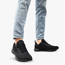 Maybe you would like to learn more about one of these? Jual Sepatu Lari Pria Reebok Energylux Driftium 2 Triple Black Original Termurah Di Indonesia Ncrsport Com