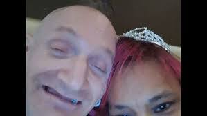 Shawn Giroux's Instagram, Twitter & Facebook