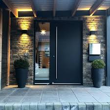 Su Instagram Star Ha Appeso La Stella Di Aldinord Penso Che Rende Perfetta In Quanto In 2020 Modern Entrance Door House Exterior House Entrance