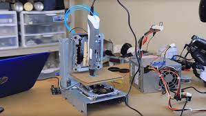 Who Says 3d Printers Have To Be Expensive If You 39 Re Desperate For A 3d Printer But Feel The Price Tag Is To 3d Printer Diy 3d Printer 3d Printing Business
