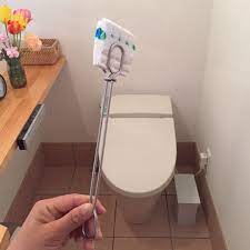 これは試したい 100均で買えるトイレタリーグッズ アイデア18選 古い トイレ 100均 トイレ トイレ掃除