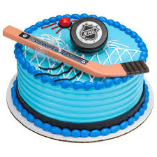 It includes every player who was drafted, regardless of whether they played for the team. Nhl Winnipeg Jets Team Slap Shot Decoset A Birthday Place