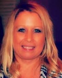 Hester Robinson's Instagram, Twitter & Facebook