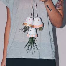 Luftpflanzen Hanger Beim Fotos Durchforsten Ist Mir Dieses Uralt Diy Vor Die Fusse Gefallen Luftpflanzen Im Topf Mini Hanging Flowers Bucket Bag Hanging