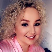 Leah Musgrove's Instagram, Twitter & Facebook