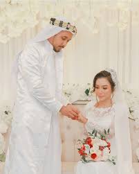 Ben ali, nadiyah shahab amal hidup sederhana. Facebook