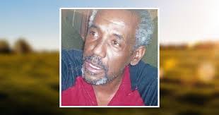 Linda Easley's Instagram, Twitter & Facebook