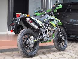 Warna merah pcx silahkan tonton dahulu sampai habis. 40 Gambar Modifikasi Kawasaki Klx 150 Keren Terbaru Modif Drag