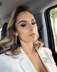 Nikki Sapp measurements, bio, height,weight, shoe and bra size