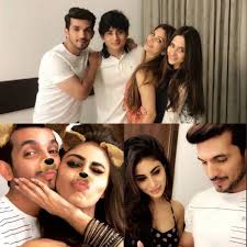 James everingham, bristol, united kingdom. Mouni Roy Sings A Romantic Song For Girlfriend Sanjeeda Sheikh Gets A Kiss Of Love In Return Daily News Updates Newhub2012