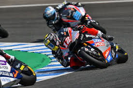 Er verzichtet in mugello auf sein eigenes rennen, um seinem landsmann beizustehen. News Tom Luthi