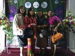 Sambutan ketua panitia natal bpk johny hutapea. Jambipos Mengabadikan Pakain Adat Di Perayaan Natal Pgkps Jambi