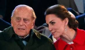 Монархии kate middleton новости queen elizabeth ii prince charles prince william prince harry. Mnnm2fly8ghwum