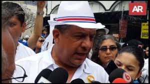 Exijo que ruta 32 se apruebe" lo antes posible, solicita Presidente Solís