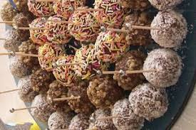 Receta Gatimi Shqip Bombica Me Arra Food Party Food Desserts