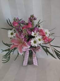 Statewide, roseville is an affordable ca city where one can enjoy an high quality of life and raise a family, at a reasonable price, when compared to sf bay area or socal. Blossoms Balloons Florist Flower Delivery In Roseville Ca