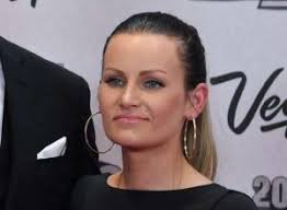 Jestas sentään, Eriana Blanco! Eihän tämä "alusasu" peitä juuri mitään!