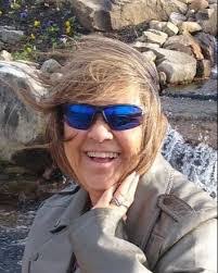 Lilly Francis's Instagram, Twitter & Facebook