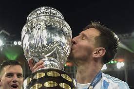Nunca lo vi así, estaba destrozado, llorando desconsoladamente. Messi El Nuevo Cristo Redentor