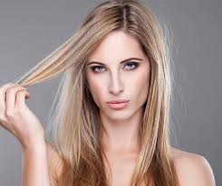 HAIR SHEDDING VS HAIR BREAKAGE 🤔 ✨Hair Shedding✨ In case you didn't know,  it's normal to shed between 50 and 100 hairs a day. As stated