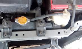Ini dapat memastikan sistem penyejukan injin kereta anda sentiasa ada cukup air dan dapat. Life Begins At Forty Diy Tukar Bahan Pendingin Coolant Radiator Kereta
