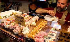 Traditional food in venice at dinnertime includes the pasta you have come to expect in much of italy. 16 Best Restaurants In Venice 2021 The Tour Guy