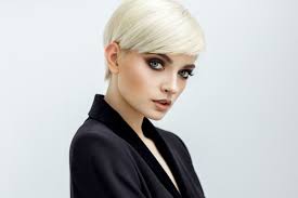 For women looking to dramatically change their hair in time for a new season or a big life change, nothing beats the bold energy of a brand new pixie haircut. 55 Long Pixie Cut Looks For The New Season Lovehairstyles