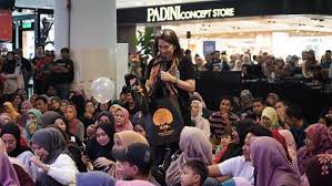 Check spelling or type a new query. Port Berhibur Di Johor Bahru Paling Best Siap Boleh Jumpa Artis Lagi