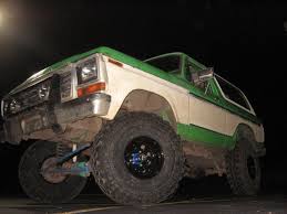 ford bronco mudding with images ford bronco ford bronco for sale ford suv pinterest