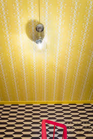 Hotel Crayon Rouge Paris Hotel A Proximite De Chatelet Paris Photos Plafonnier Rouge Paris Hotel