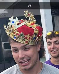 🦉SIGMA SENIOR SPOTLIGHT🦉 Brother: Gabe DiPalma Major: Business Management  Hometown: Belleville, New Jersey Why Sigma Pi?: Sigma Pi always felt right  since the day I met them. There is never a dull