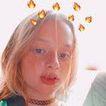 Estela Jacobsen's Instagram, Twitter & Facebook